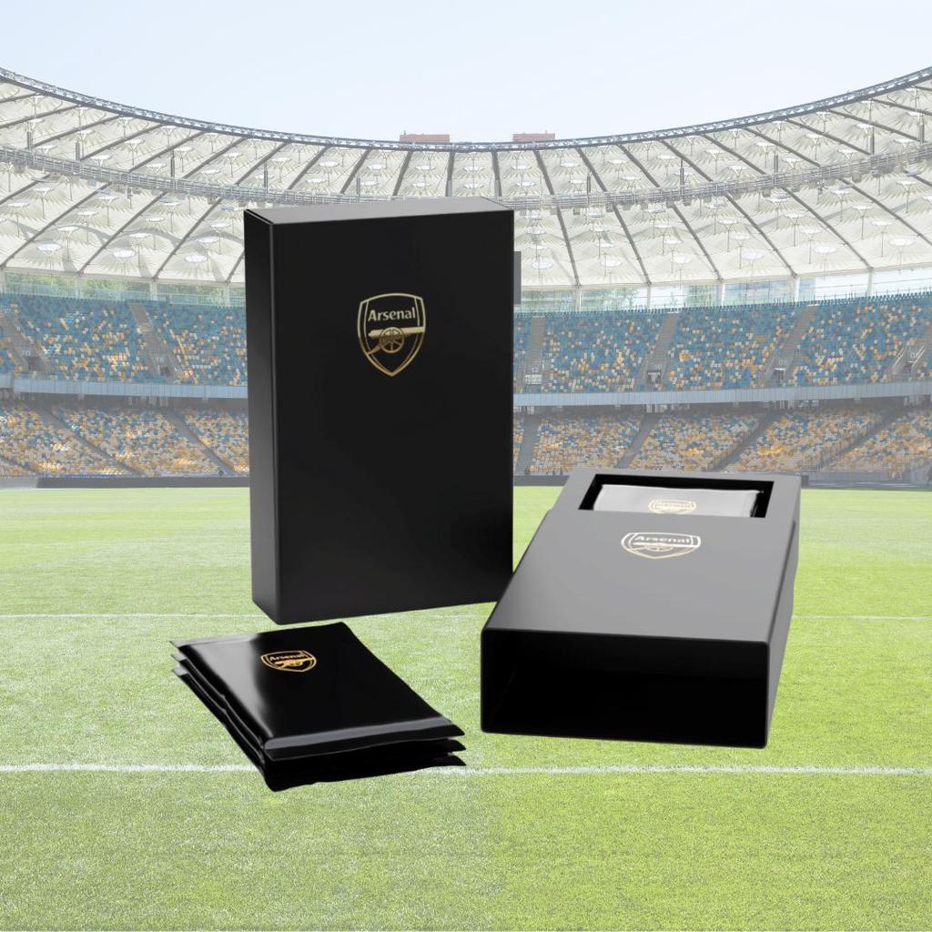 [ พร้อมส่ง! ] การ์ดฟุตบอล Futera Liverpool FC  /  Arsenal FC  / Barcelona FC Platinum 2025-26 Hobby Box (p3) (230g)